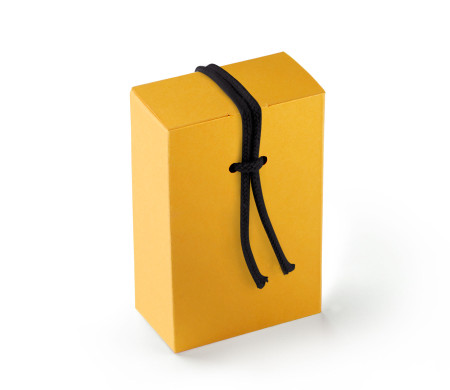 Scatola Regalo in Cartone con Un'Originalissima Chiusura