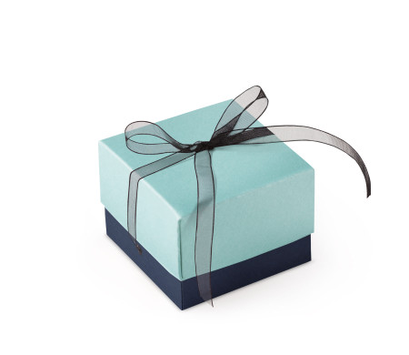 Schöne Geschenkbox mit Deckel und Schleife