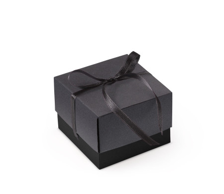 Schöne Geschenkbox mit Deckel und Schleife