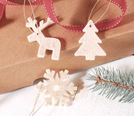 Jingle Pendants Assorted Set