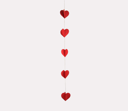 Valentine’s Heart Garland | Retail Window Decoration