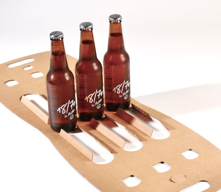 Vertical cardboard bottle box for beer and drinks