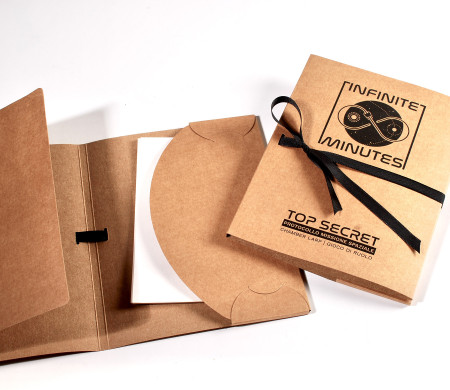 Dossier-Mappe aus Karton | Verpackung für Kits & Spiele