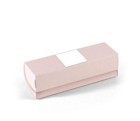 Elongated box with lid for macarons