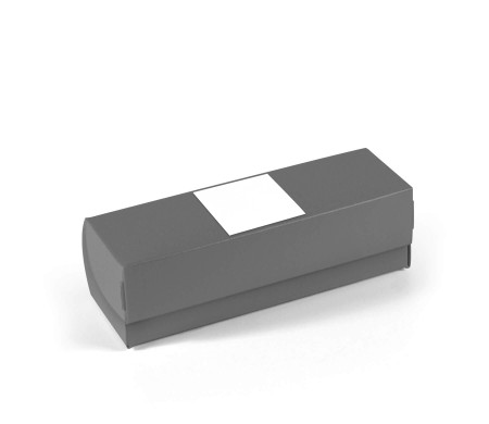 Elongated box with lid for macarons