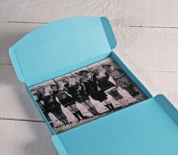 Light blue box for photos