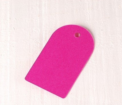 10 Curved Tags