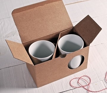 Personalized box for two mugs