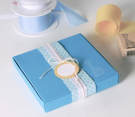 Blaue Geschenkbox für Taufe...