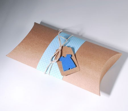 Boîte Cadeau de Vêtements pour Enfant