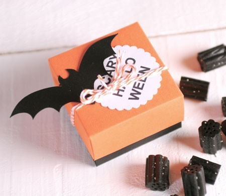 Petite Boîte à Bonbons pour Halloween Petite Boîte à Bonbons pour Halloween