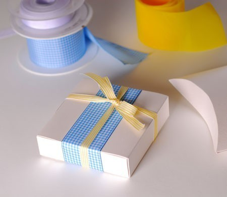 Caja de Regalos con Lazos Caja de Regalos con Lazos