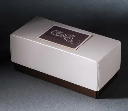 Two-tone gift box