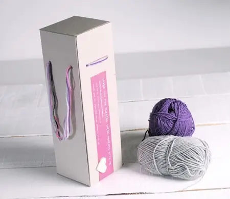 Recycled cardboard gift box 