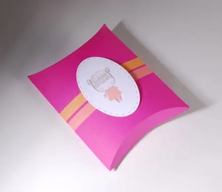 Cajita fucsia para niños
