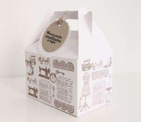 Caja de Picnic Blanca Estampada Caja de Picnic Blanca Estampada