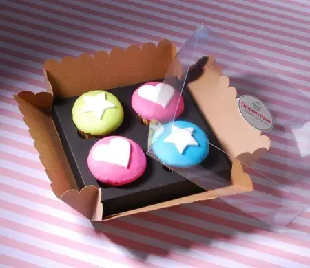 Caja para cuatro cupcakes...