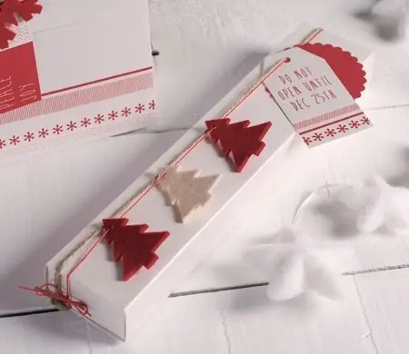 Scatolina bislunga per Natale