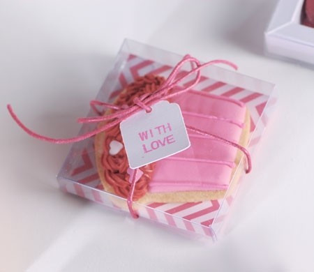 Clear box for decorated...