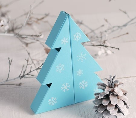 Christmas tree-shaped gift box