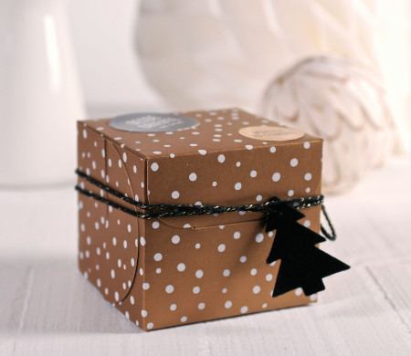 Boîte Carrée Pour Cadeaux de Noël Boîte Carrée Pour Cadeaux de Noël
