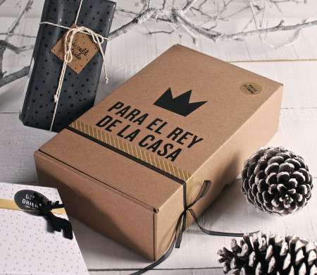 Boîte en Carton Décorée à Offrir