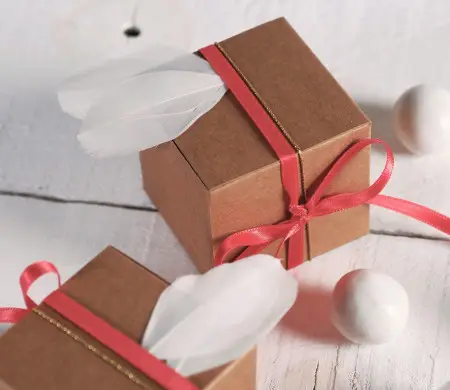Caja regalo cuadrada con...