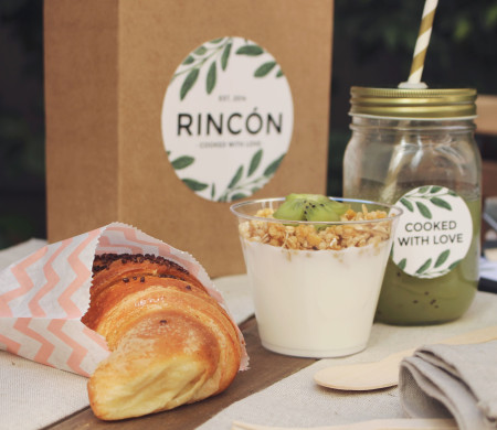 Small kit for picnic