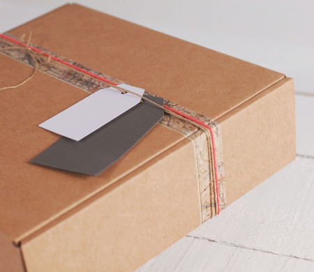 Decorated Shipping Box | Creative Gift Packaging Solution
