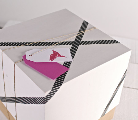 Surprise gift box for small presents and details