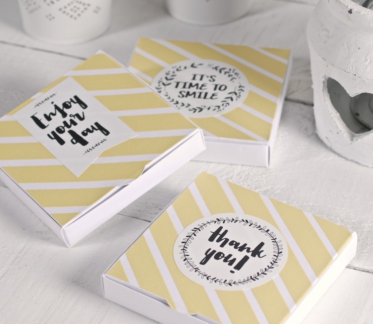 Caja Plana para Pequeños Detalles Caja Plana para Pequeños Detalles