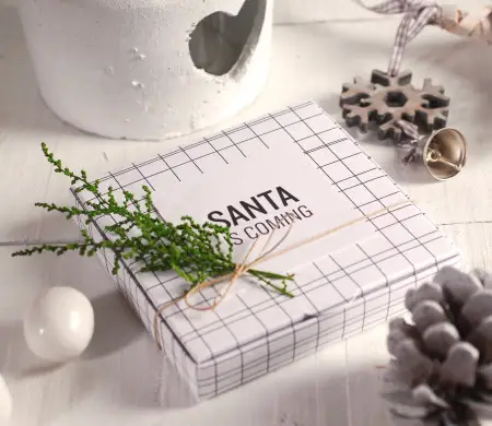 Santa is Coming Flat Box