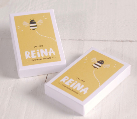 Scatola rettangolare con logo | Brand e retail