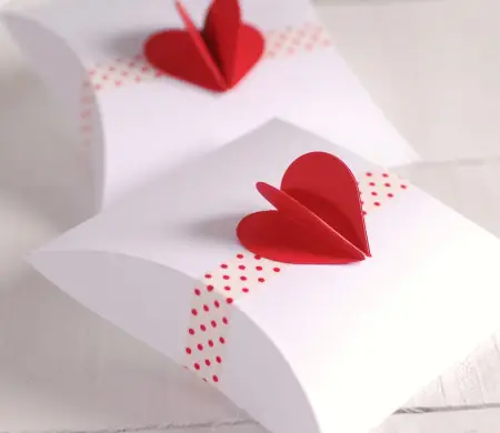 Caja con corazón 3D para...