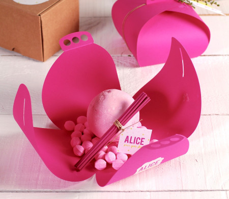 Petite Boîte Originale pour Savons et Sels. 
