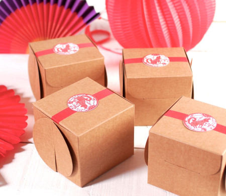 Boîte pour des cadeaux, style oriental Boîte pour des cadeaux, style oriental