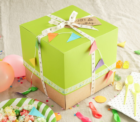 Small box for cakes