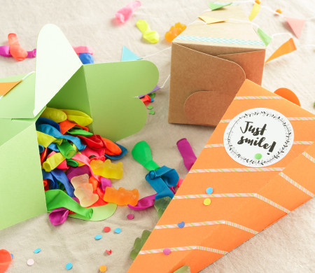 Caja cucurucho para fiestas