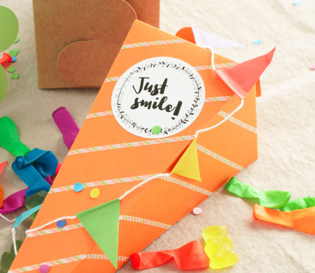 Caja cucurucho para fiestas Caja cucurucho para fiestas