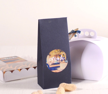 Caja de frutos secos sin ventana decorada