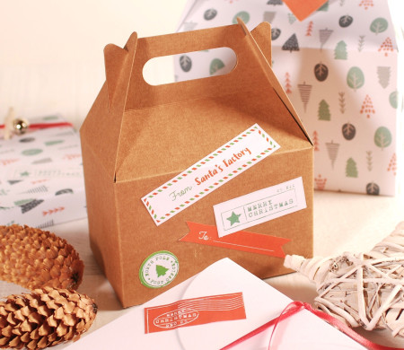 Decorated Christmas picnic box