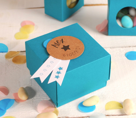 Cardboard gift box with lid...
