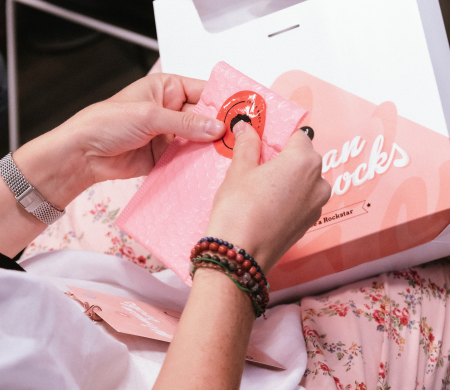 Cardboard gift box for events