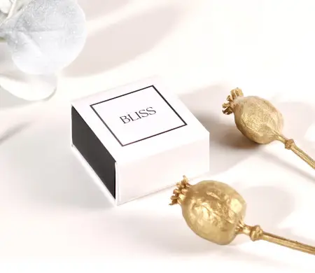 Box for jewellery and small...