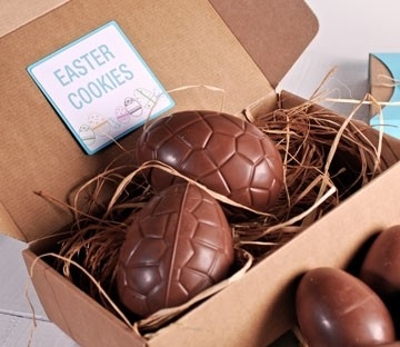 Cardboard boxes for Easter eggs