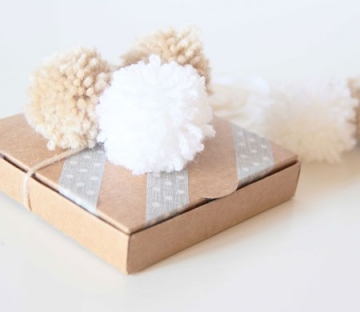 Little box with pompon decorations