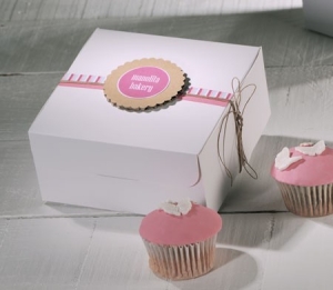 Cupcake-Box mit rosa Dekoration