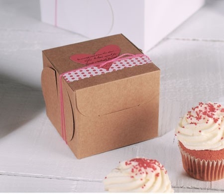 Decorated box for a cupcake