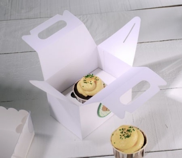 Picknick-Schachtel für einen Cupcake