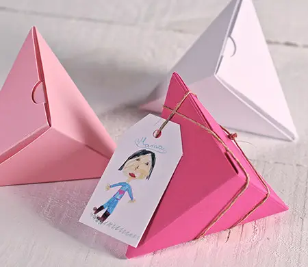 Pyramid gift boxes